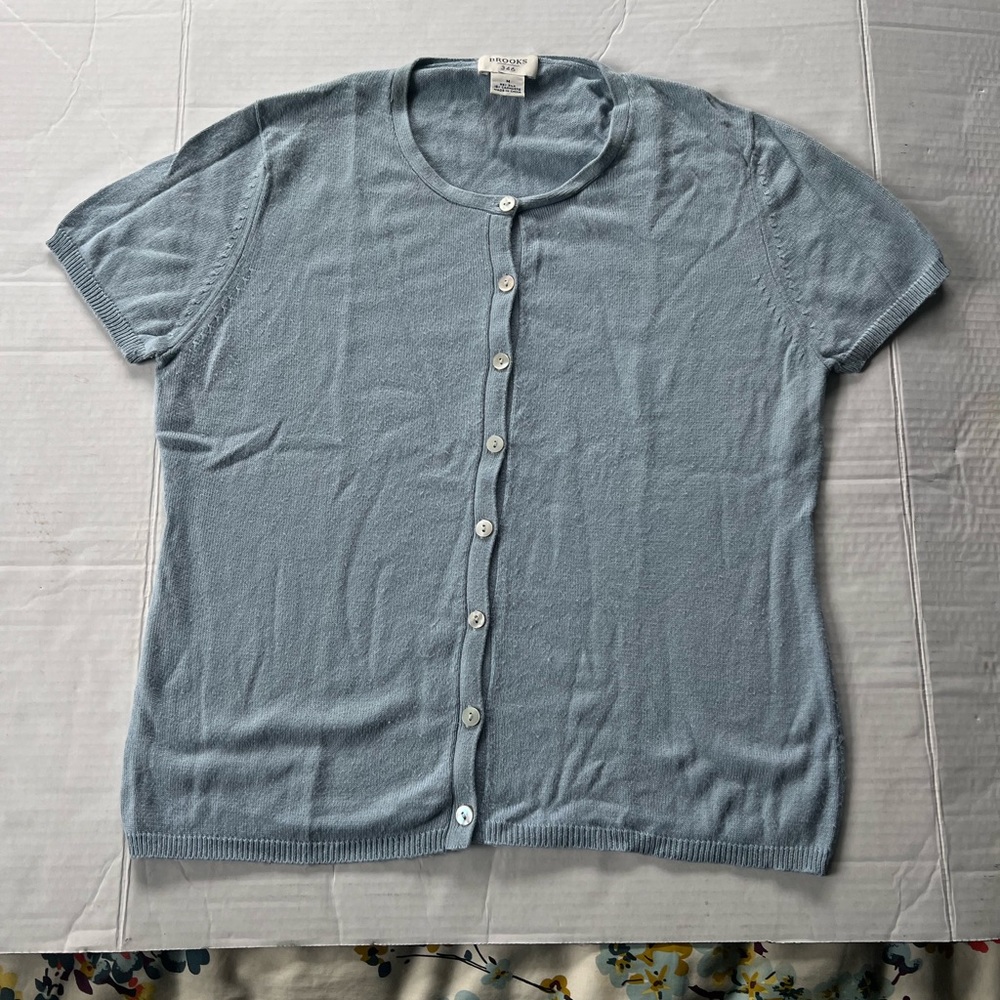 Brooks ice blue short sleeve cardigan thin knit top Sz M